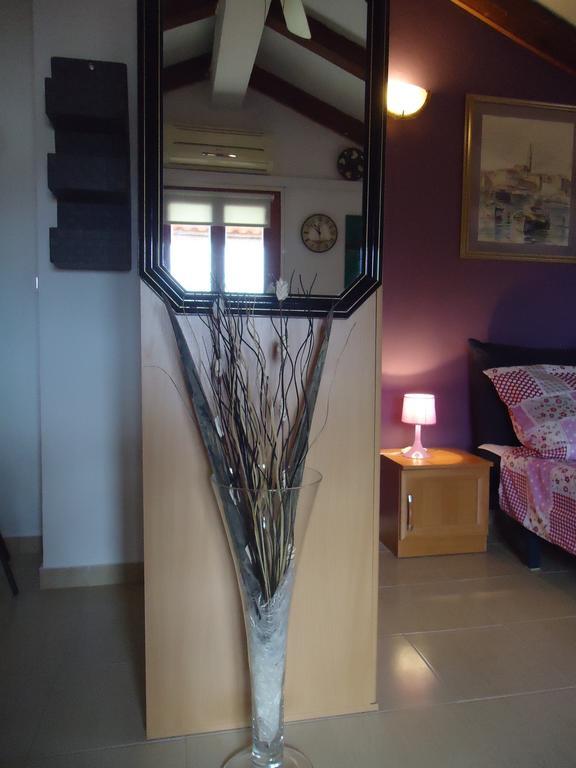 Studio Apartment Nera Rovinj Oda fotoğraf