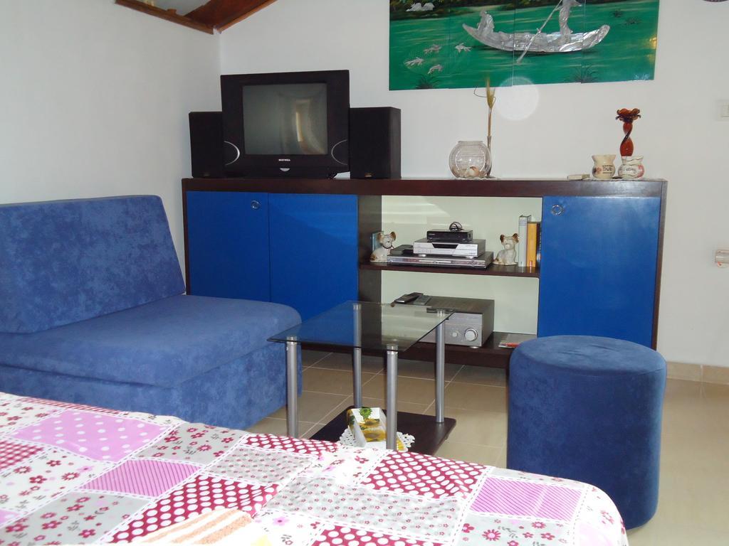Studio Apartment Nera Rovinj Oda fotoğraf
